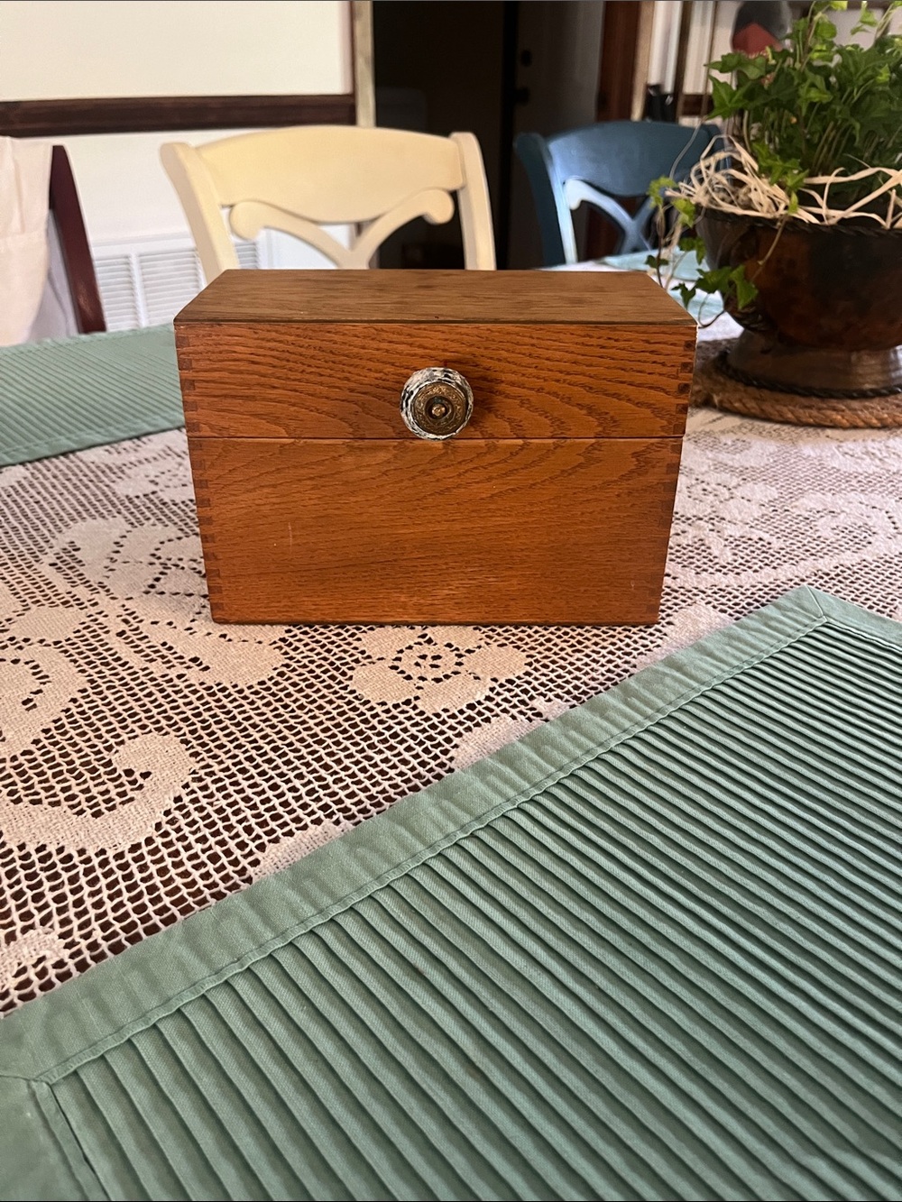 Vintage Wood recipe Box with Decorative Knob - Honey Brown